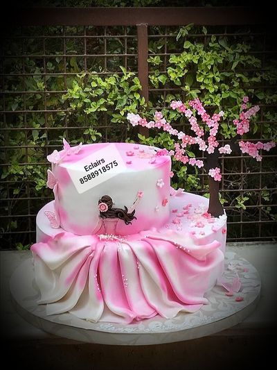 Eclairs Price And Reviews Wedding Cakes In Gurgaon