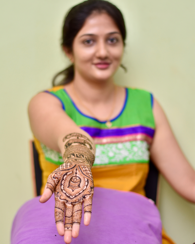 Dr. Apoorva's Bridal Mehndi