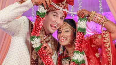 Dhana & Consti : Global Intimate Wedding