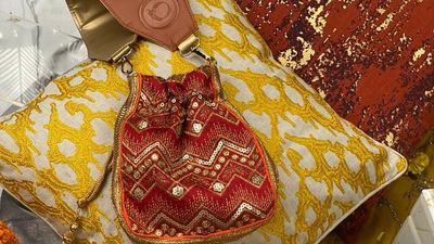 Estrella Bhastra Collection