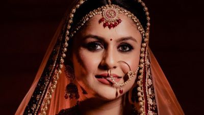 Roma's Wedding Look