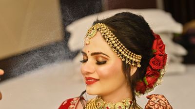 Bride Aayushi