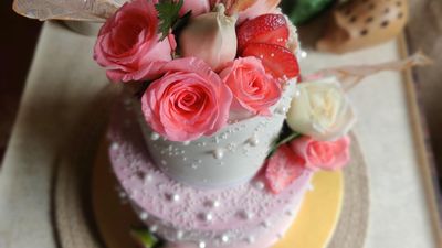 Emily Pink Pearl Cake