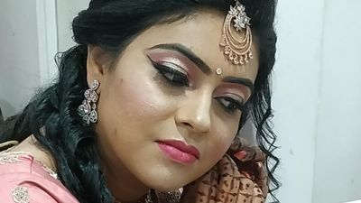 Riya Banerjee Reception Makeup