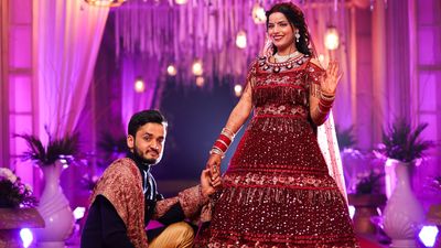 Akshay weds Neelam