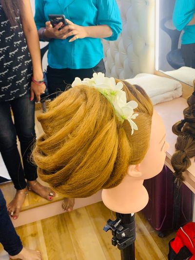 bridal /non bridal hairstyle 