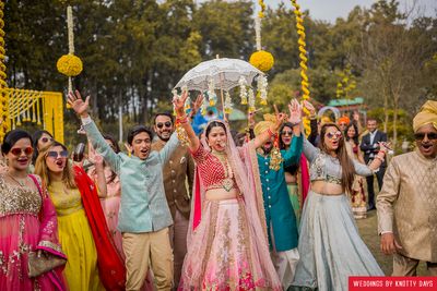 Best Destination Wedding: SriSau
