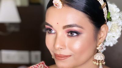 The Dainty Regality Bride