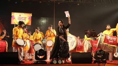 Rangilo Re 2018 & 2019 - Nesco Navratri - Parthiv Gohil (Official Emcee)