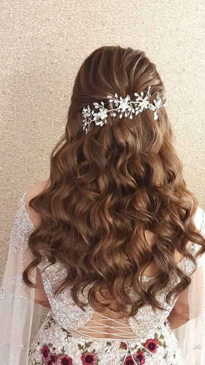 Open Hairstyle