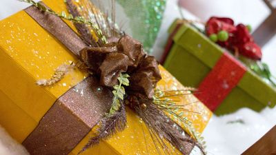 Giift hampers and Favours