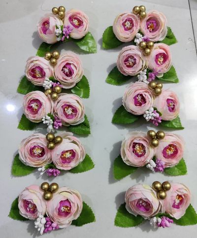 Pre-made Flower Brooches