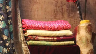Munga Silk Saree - Nirmal Creations