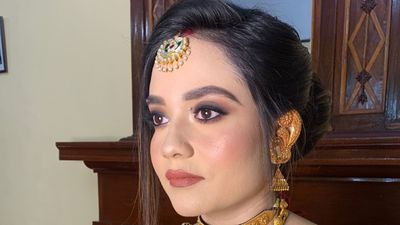 Bride Dakshita 