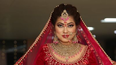 SHALINI’S BRIDAL LOOK