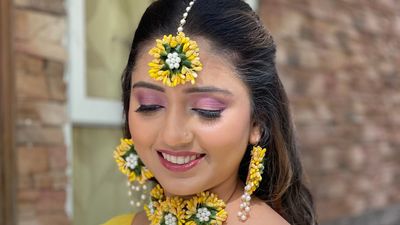 Mehandi and Haldi Makeup