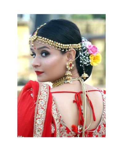 Red Lehnga bride Mahima