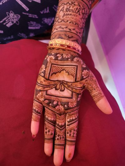 Traditional mehendi