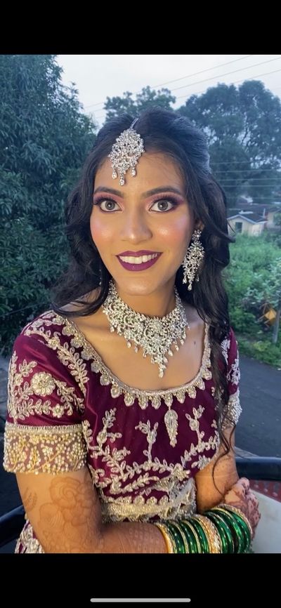ENGAGEMENT MAKEUP 