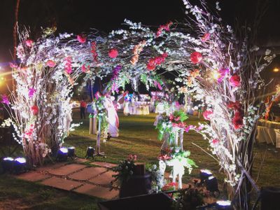 Reception decor- The rustic charm