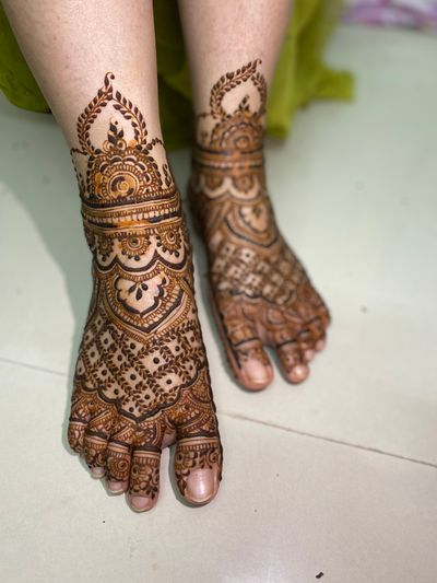 Arshi mehendi 