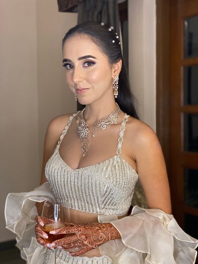 Bride Soniya