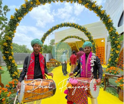 Welcome Dhol Players