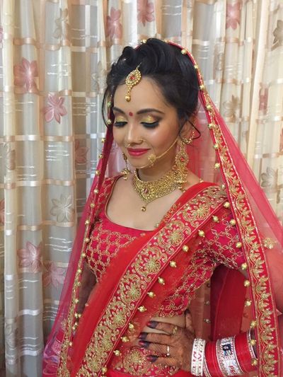 Prachi's wedding and engagement makeup 
