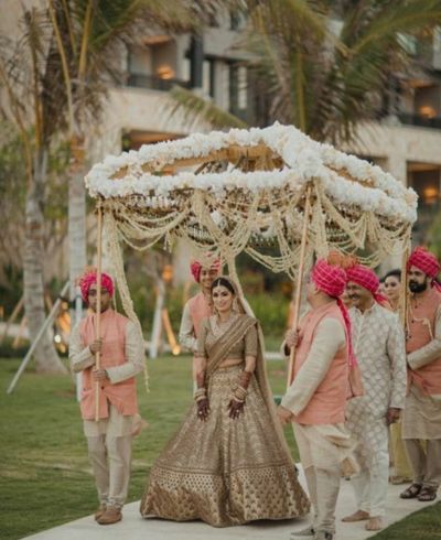 The band Baja bride dulha dulhan Entries