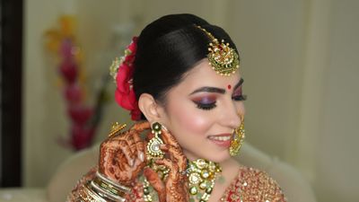Aarushi Mahajan Bridal Look