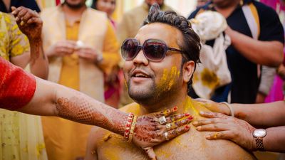 Akshay Ki Haldi