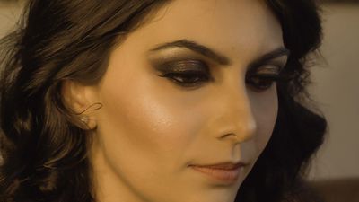 Makeup for bride's sisters