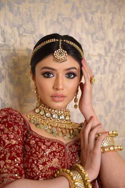 Modern Bridal look 