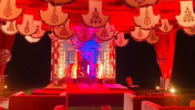Red-Golden Theme