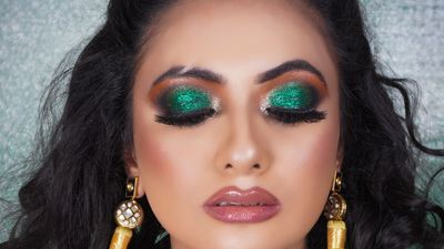 BOLD GLAM PARTY MAKEUP