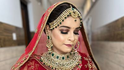 Contemporary bride look