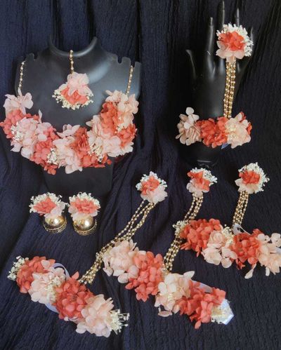 DRY FLOWER JEWELLERY