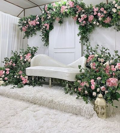 WEDDING DECOR STAGE