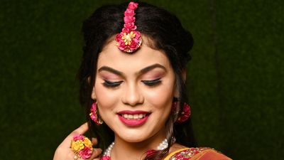 Haldi /Mehendi Makeup
