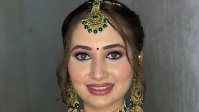 Bride Ayushi 