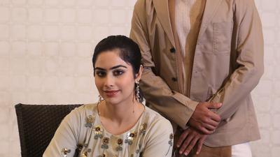 Professional Pre-wedding Makeup Artist - Ram Mandir - MakeupnmorebyAmu