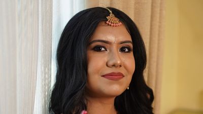 Joohi Gupta Engagement Makeup 