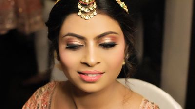 Summer Bridal makeup Marwari Bride
