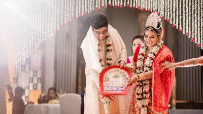 Wedding Story of Priyashree Basu & Nasim Khan - "The Riot Of Love"