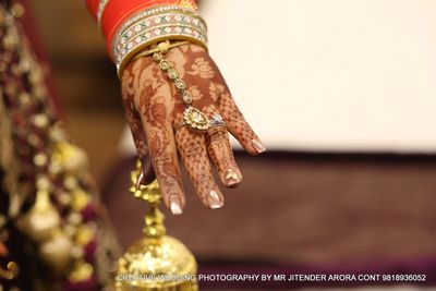 Kirti bridal mehendi at Pitampura on 21 Jan 2018