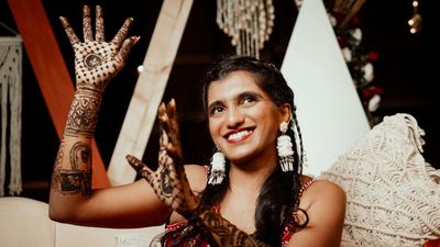 Priyanka & Shashikiran | Mehendi Ceremony Photography