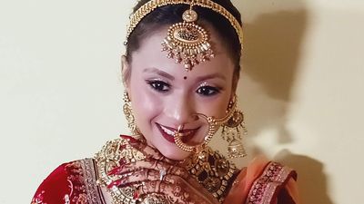 Bridal Signs Makeups