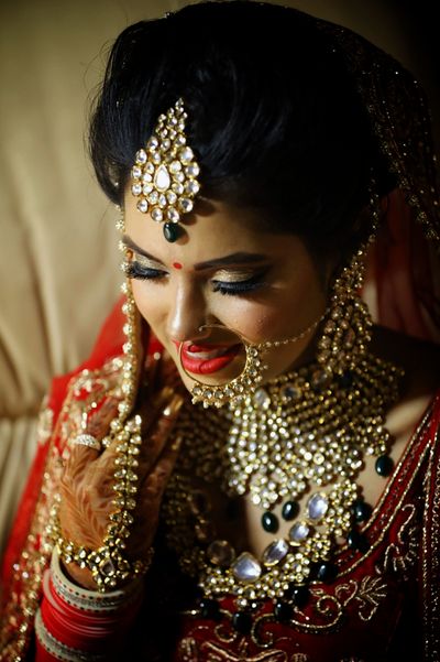 Aishwarya in her royal bridal makeup