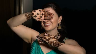 Aprils Mehendi snaps 