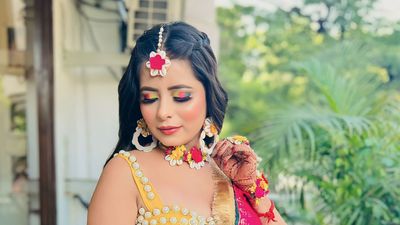 Haldi mehndi makeup